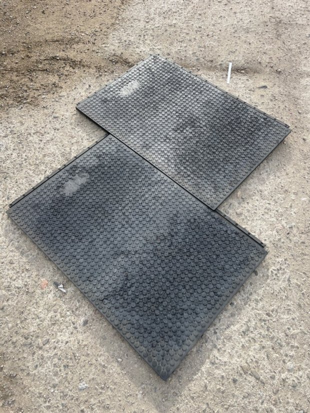 Mosolut Heavy 132 stable mat, 32 mm thick