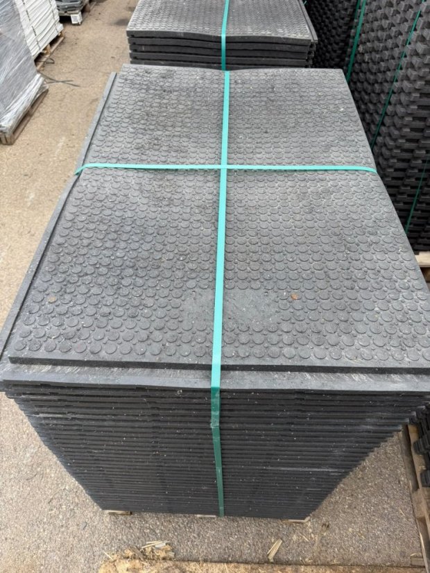 Mosolut Heavy 132 Bodenplatten – Palette mit 28 Stück / 27 m²