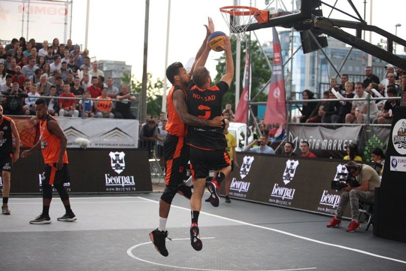Sportovní podlaha Bergo Ultimate™ - Barva: Oranžová