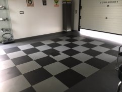 PVC dlažba Mosolut Machine Commercial HL Invisible, ECO černá