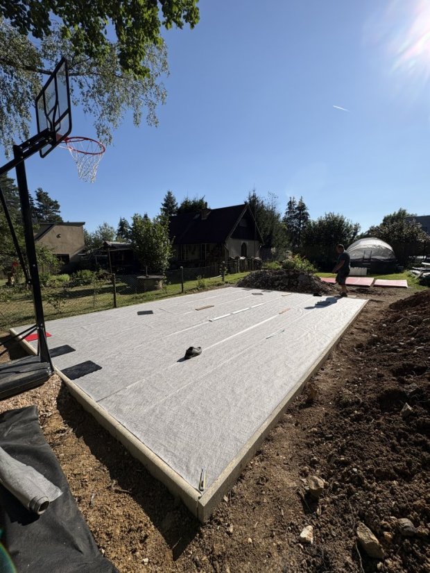 Geotextilie pod sportovní povrch Bergo