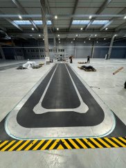 PVC-Bodenfliese Mosolut Machine Industrial, 7mm, glatt, Schwarz