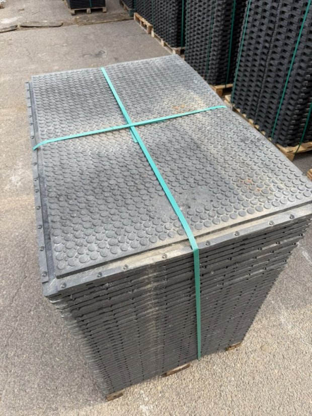 Mosolut Heavy 024 Bodenplatten – Palette mit 28 Stück / 27 m²